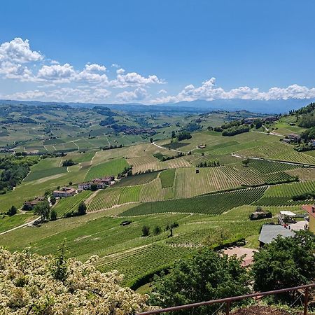 Апартаменты Tour In Langhe Ла Морра Экстерьер фото